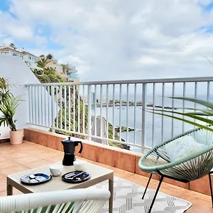 https://ocean-blue-puerto-de-la-cruz-tenerife.tenerifehoteles.net