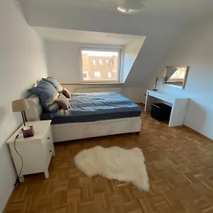  Apartment Findorff