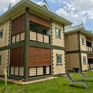 https://seaside-self-catering.maheislandhotels.com